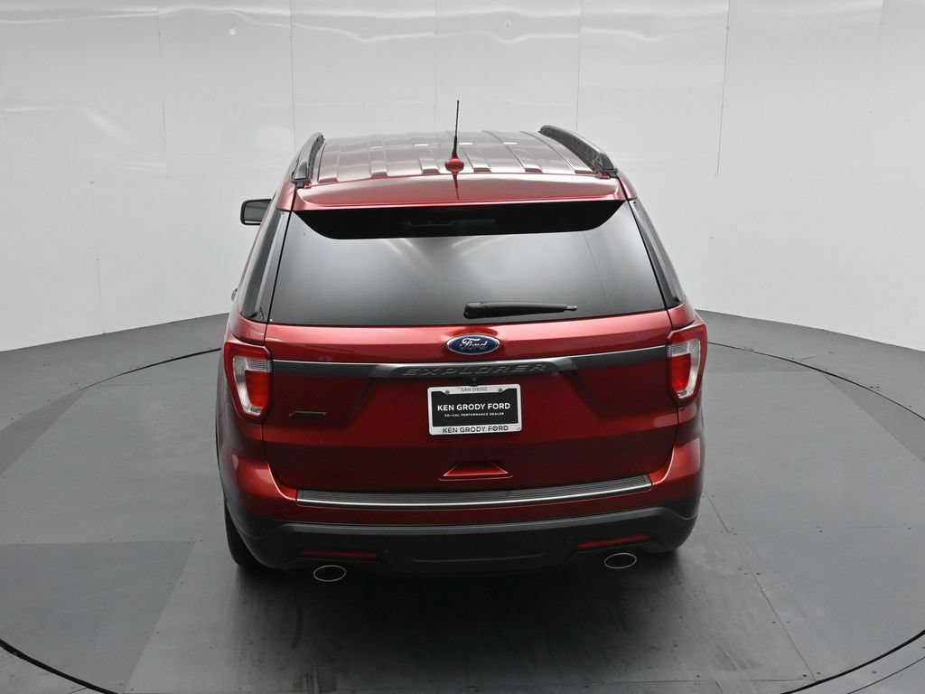 Certified 2019 Ford Explorer XLT w/ Equipment Group 202A FWD image 42
