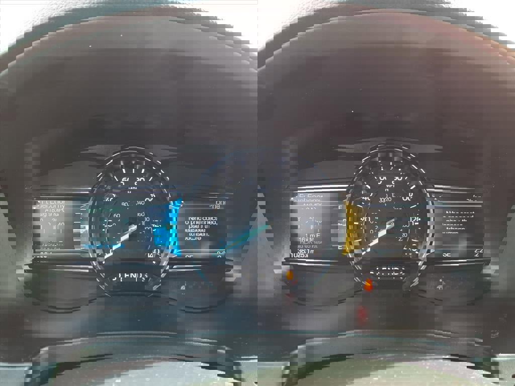 Certified 2019 Ford Explorer XLT w/ Equipment Group 202A image 24