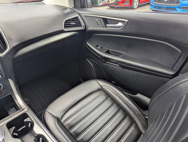 Certified 2022 Ford Edge SEL w/ Convenience Package image 17