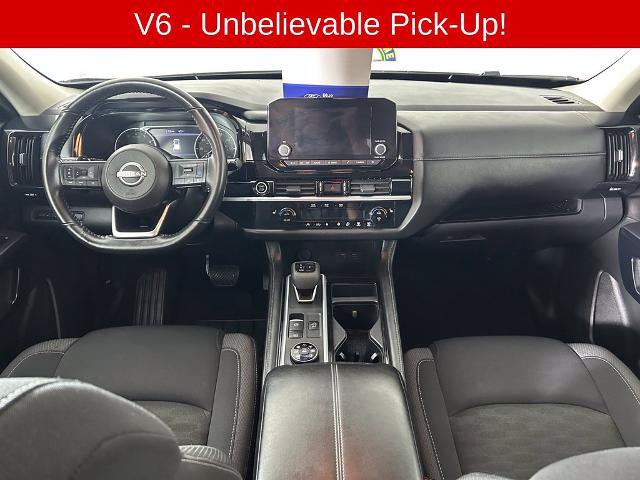 Used 2024 Nissan Pathfinder SV AWD/4WD image 6