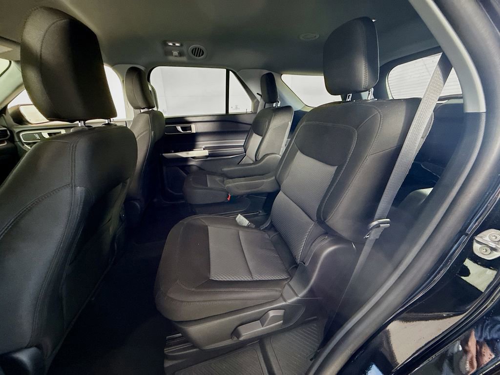 Certified 2023 Ford Explorer XLT image 24