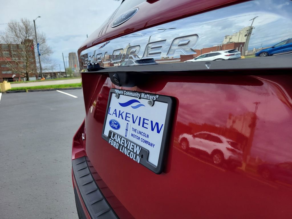 Certified 2022 Ford Explorer XLT w/ Class IV Trailer Tow Package AWD/4WD image 27