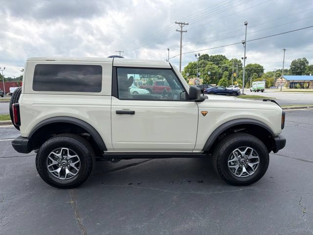 Certified 2025 Ford Bronco Badlands AWD/4WD image 6