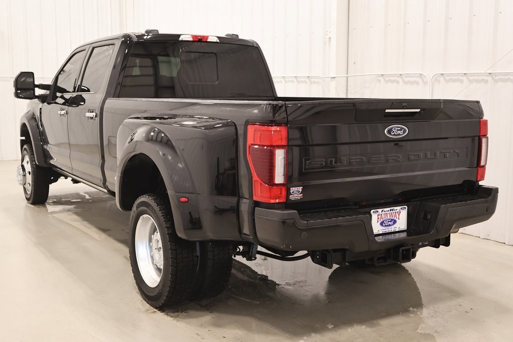 Certified 2022 Ford F450 Platinum w/ FX4 Off-Road Package image 3