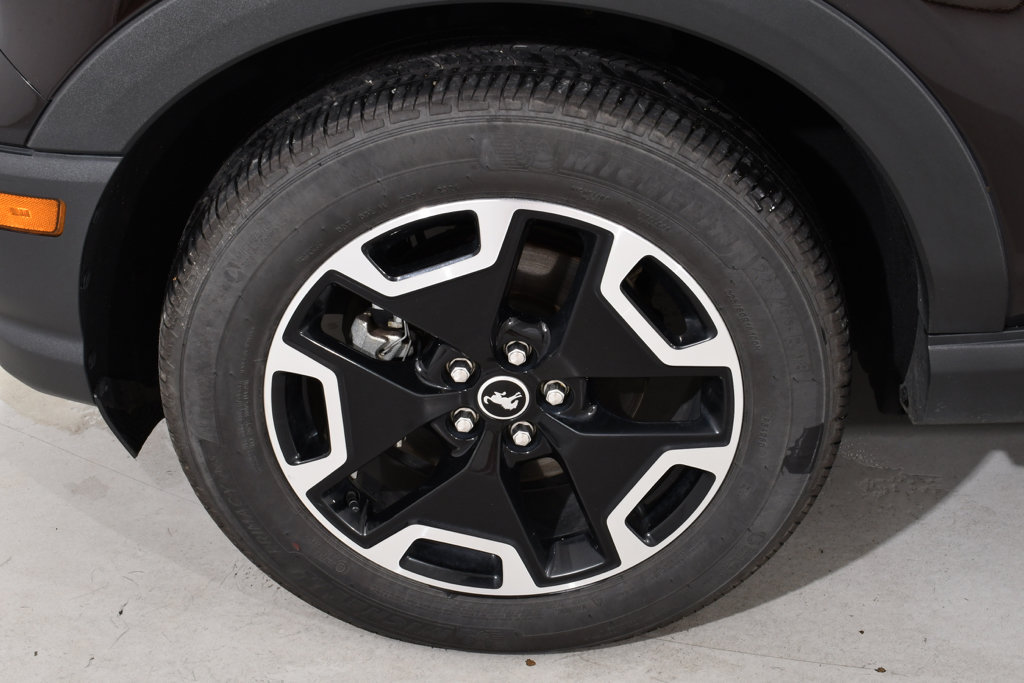 Certified 2021 Ford Bronco Sport Outer Banks AWD/4WD image 24