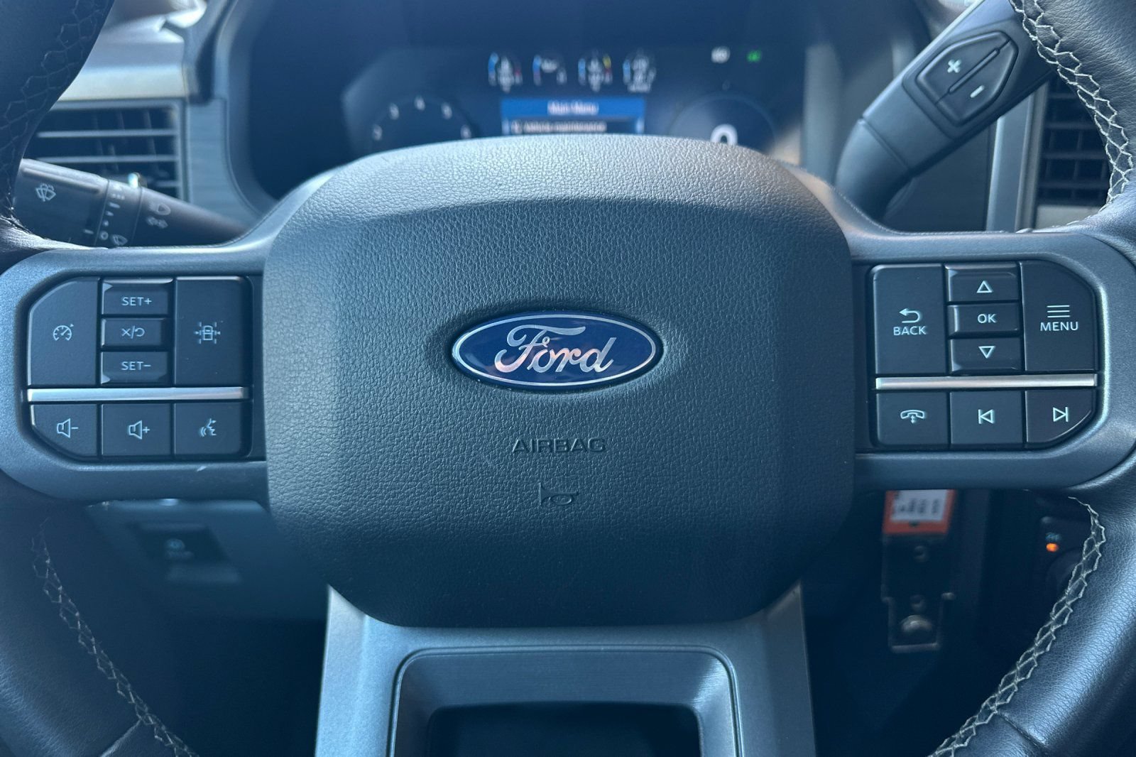 Certified 2025 Ford F150 XLT w/ Equipment Group 301A Standard AWD/4WD image 20