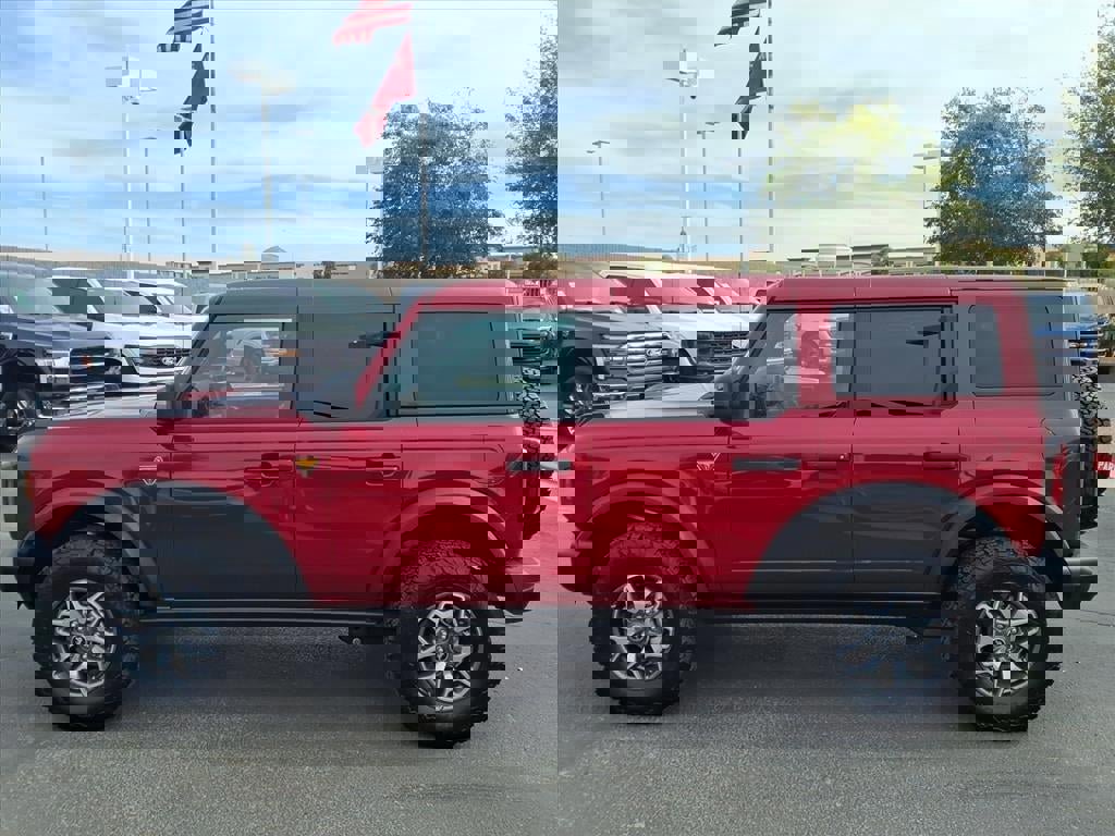 Certified 2025 Ford Bronco Badlands image 2