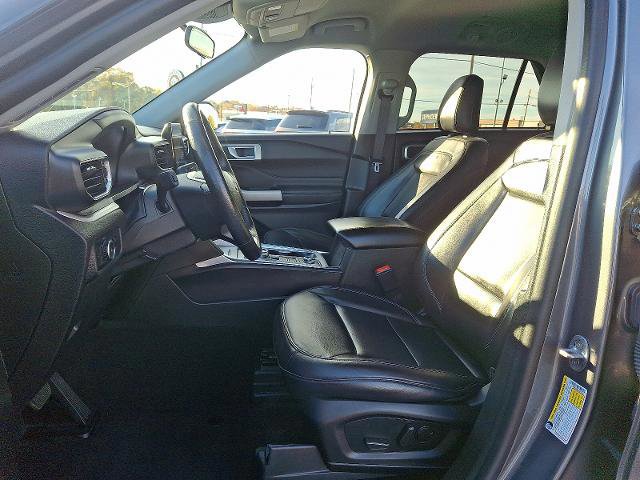 Certified 2023 Ford Explorer XLT w/ Equipment Group 202A image 13