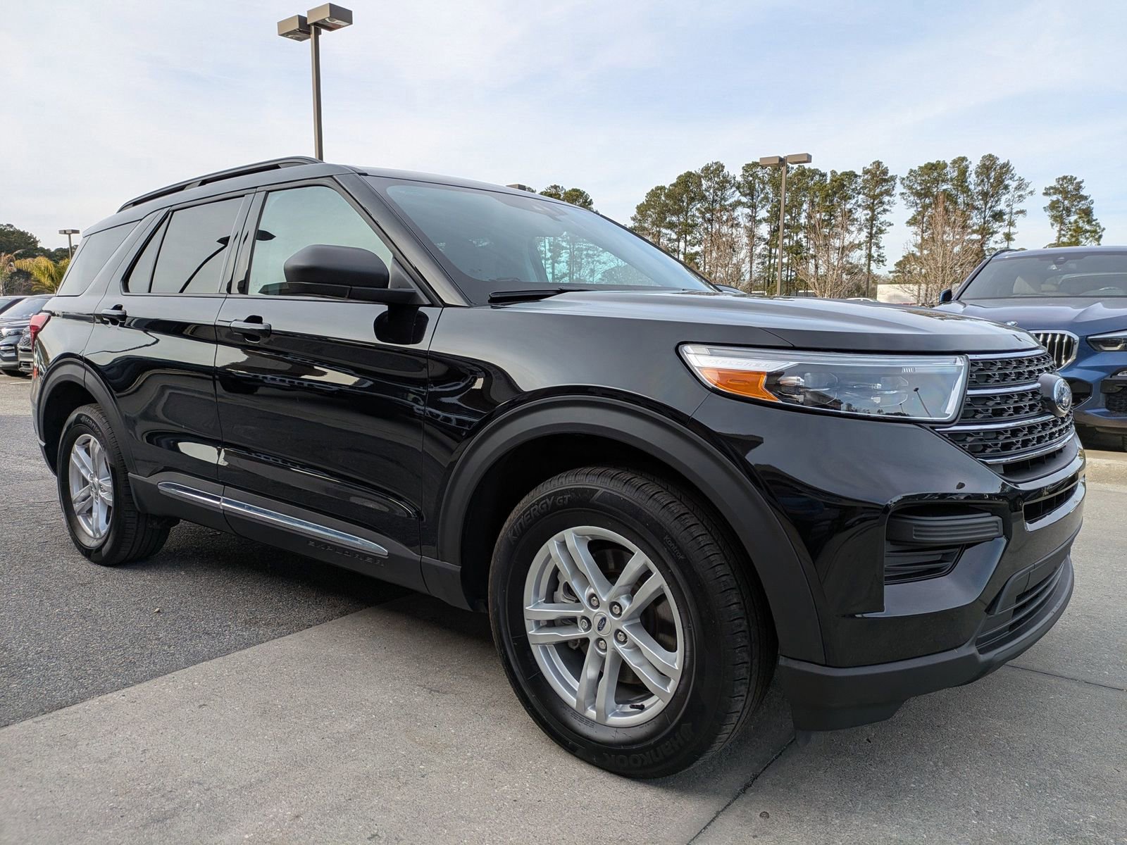 Certified 2023 Ford Explorer XLT image 8