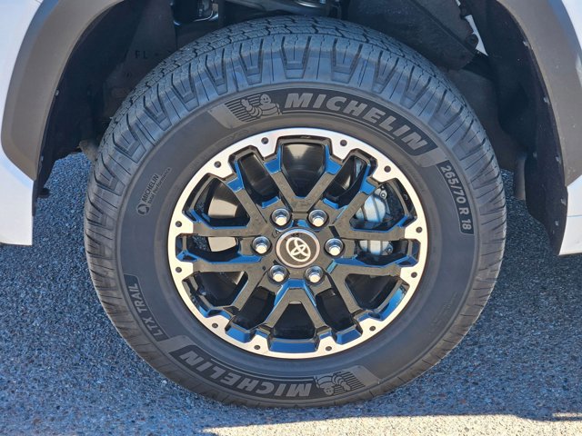 Used 2022 Toyota Tundra SR5 w/ Advanced Technology Package image 22