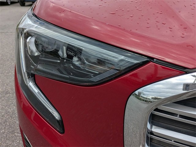 Used 2020 GMC Terrain Denali w/ Denali Premium Package image 10