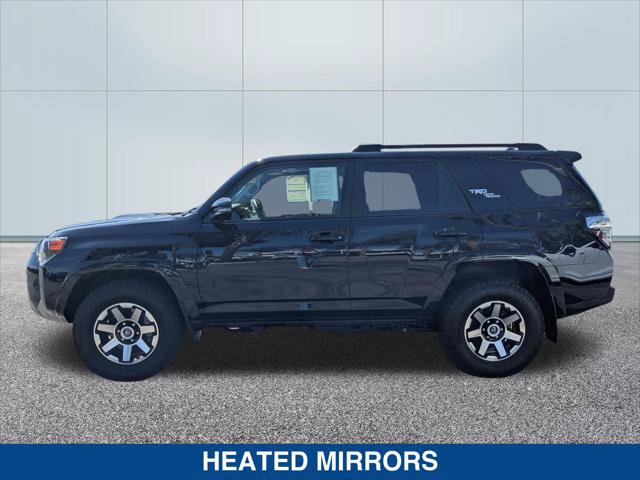 Used 2021 Toyota 4Runner TRD Off-Road Premium w/ Moonroof Package AWD/4WD image 2