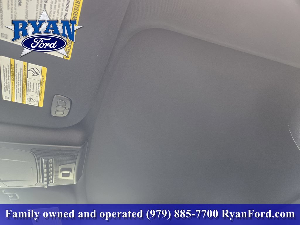 Certified 2022 Ford F250 Lariat w/ Lariat Ultimate Package AWD/4WD image 18