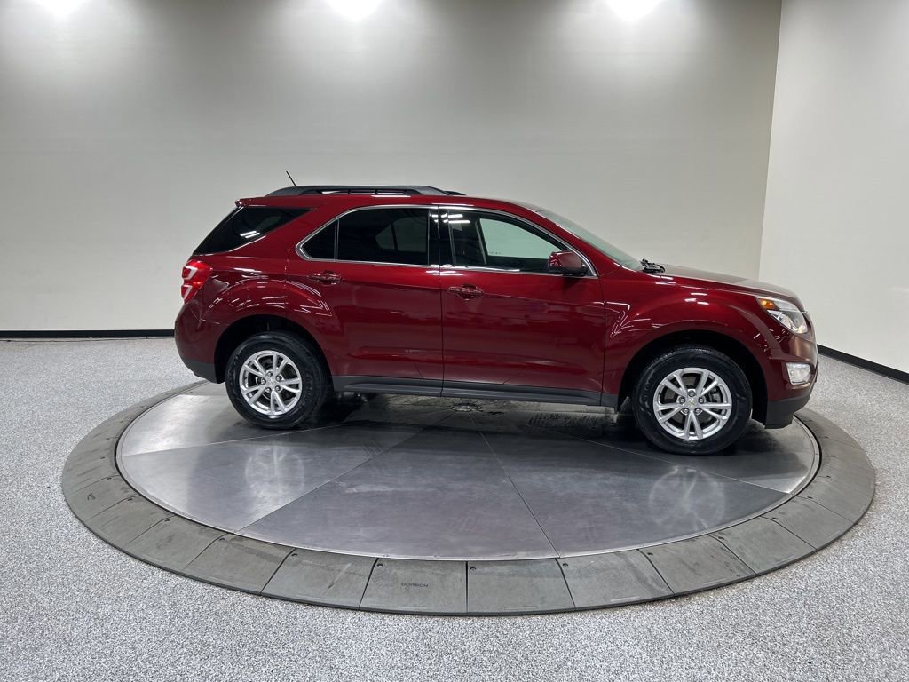 Used 2017 Chevrolet Equinox LT w/ Convenience Package image 6