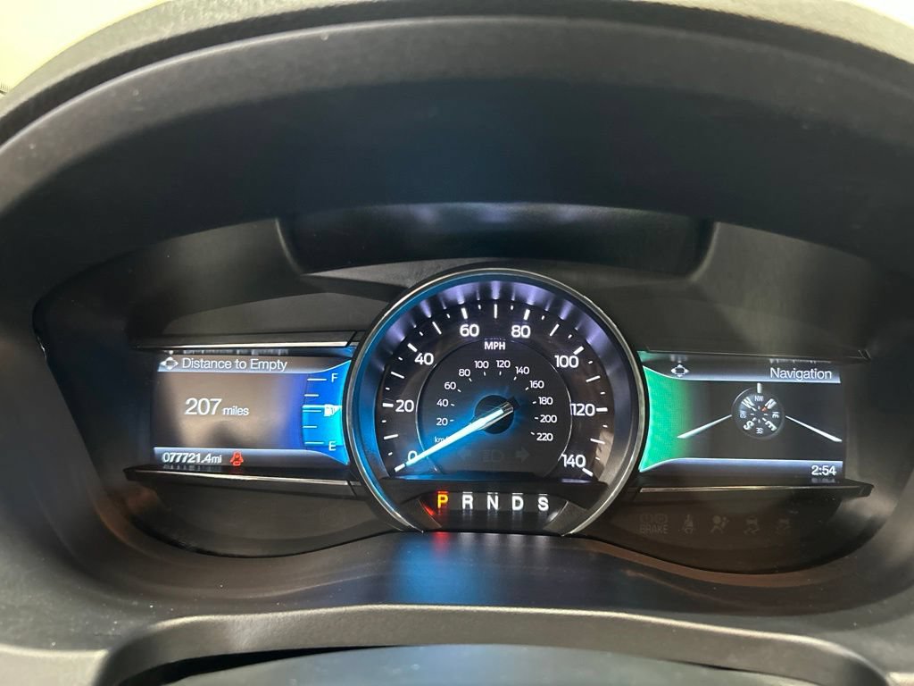 Certified 2019 Ford Explorer XLT w/ Equipment Group 202A AWD/4WD image 17