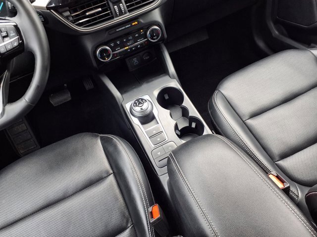 Certified 2022 Ford Escape SEL AWD/4WD image 10