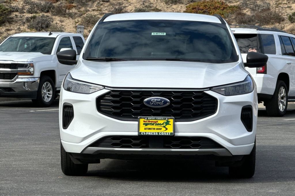 Certified 2023 Ford Escape ST-Line image 8