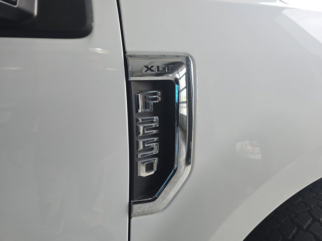 Certified 2020 Ford F250 XLT w/ XLT Premium Package image 18