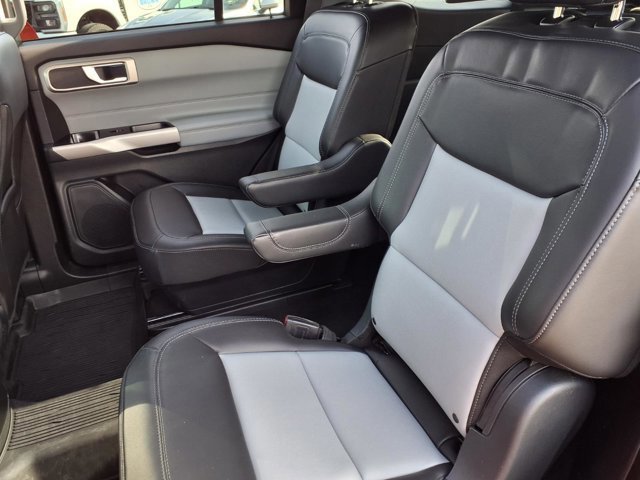 Certified 2023 Ford Explorer XLT w/ Equipment Group 202A image 9