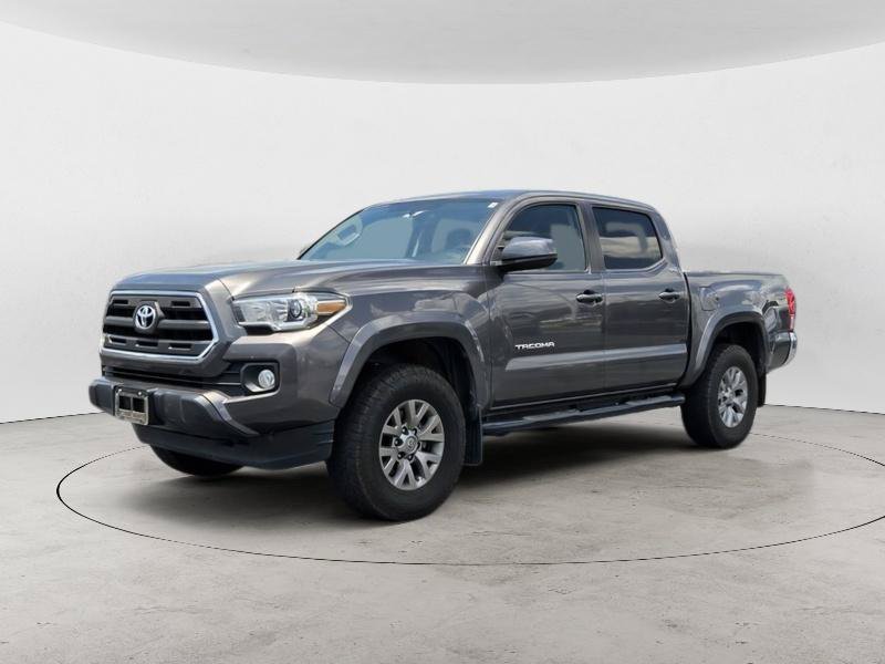 Used 2017 Toyota Tacoma SR5 w/ Tow Package AWD/4WD image 7