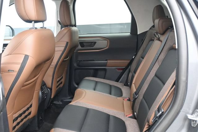 Certified 2025 Ford Bronco Sport Outer Banks w/ Outer Banks Tech Package+ AWD/4WD image 5