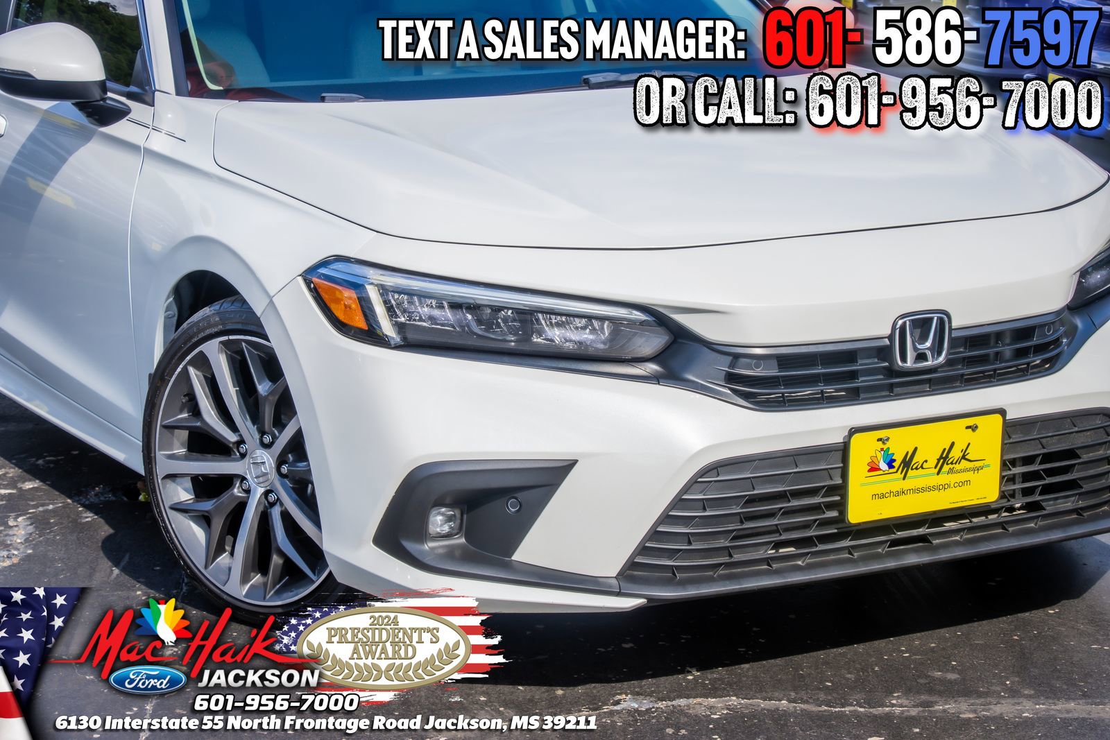 Used 2023 Honda Civic Touring image 3
