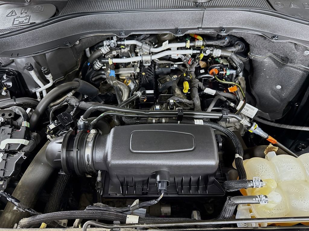 Certified 2023 Ford Explorer XLT w/ Equipment Group 202A image 32