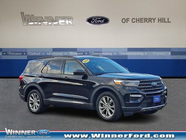 Certified 2024 Ford Explorer XLT w/ Equipment Group 202A