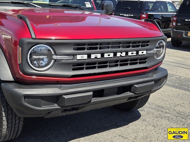 Certified 2025 Ford Bronco Big Bend AWD/4WD image 2