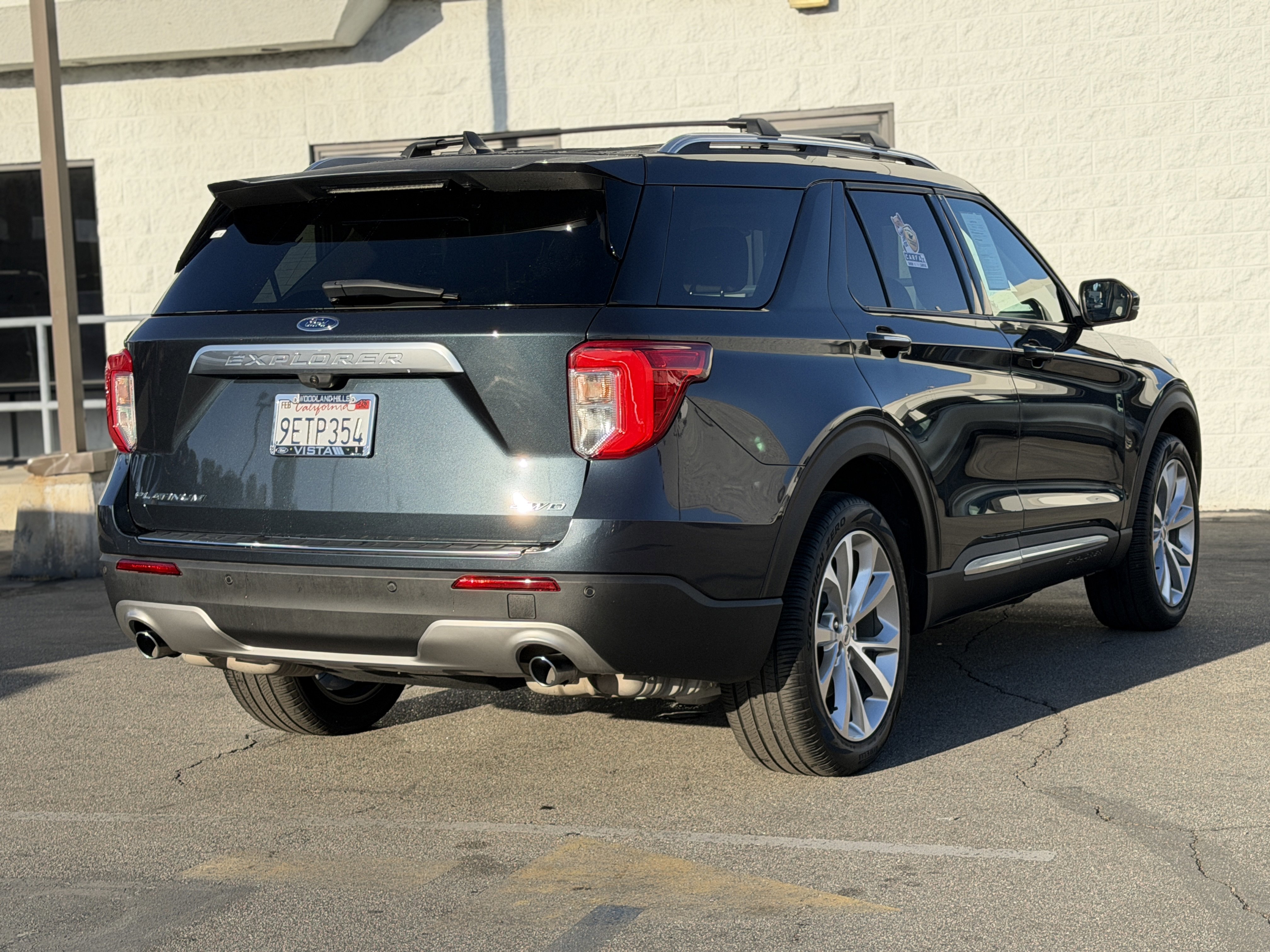 Certified 2023 Ford Explorer Platinum image 5