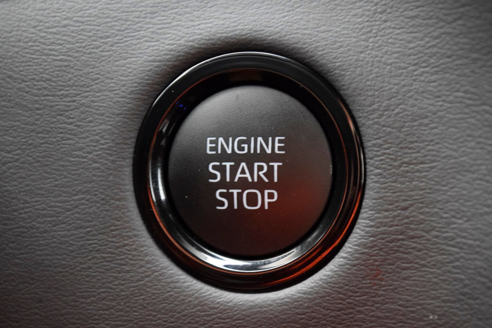 Used 2025 Toyota Tundra Platinum image 16