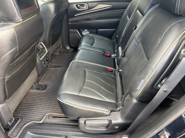 Used 2019 INFINITI QX60 Luxe w/ Essential Package FWD image 22