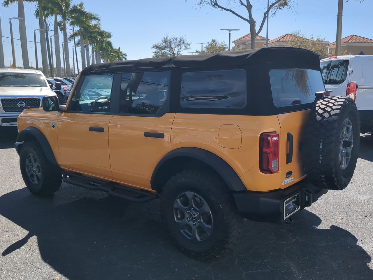 Certified 2022 Ford Bronco Big Bend image 3