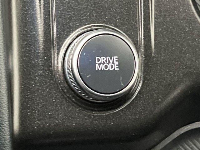 Certified 2025 Ford Explorer ST-Line AWD/4WD image 17