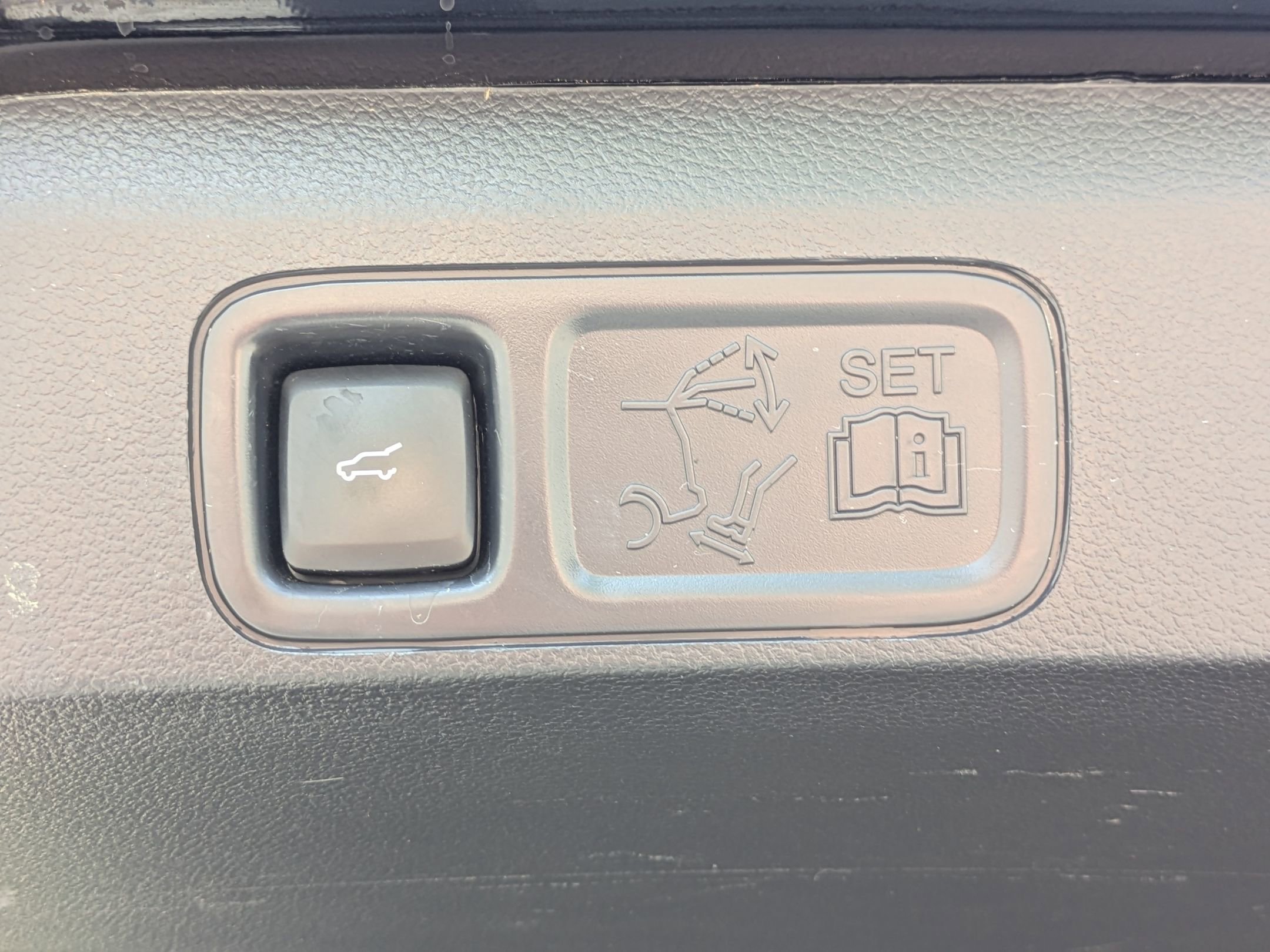 Certified 2023 Ford Expedition Platinum AWD/4WD image 35