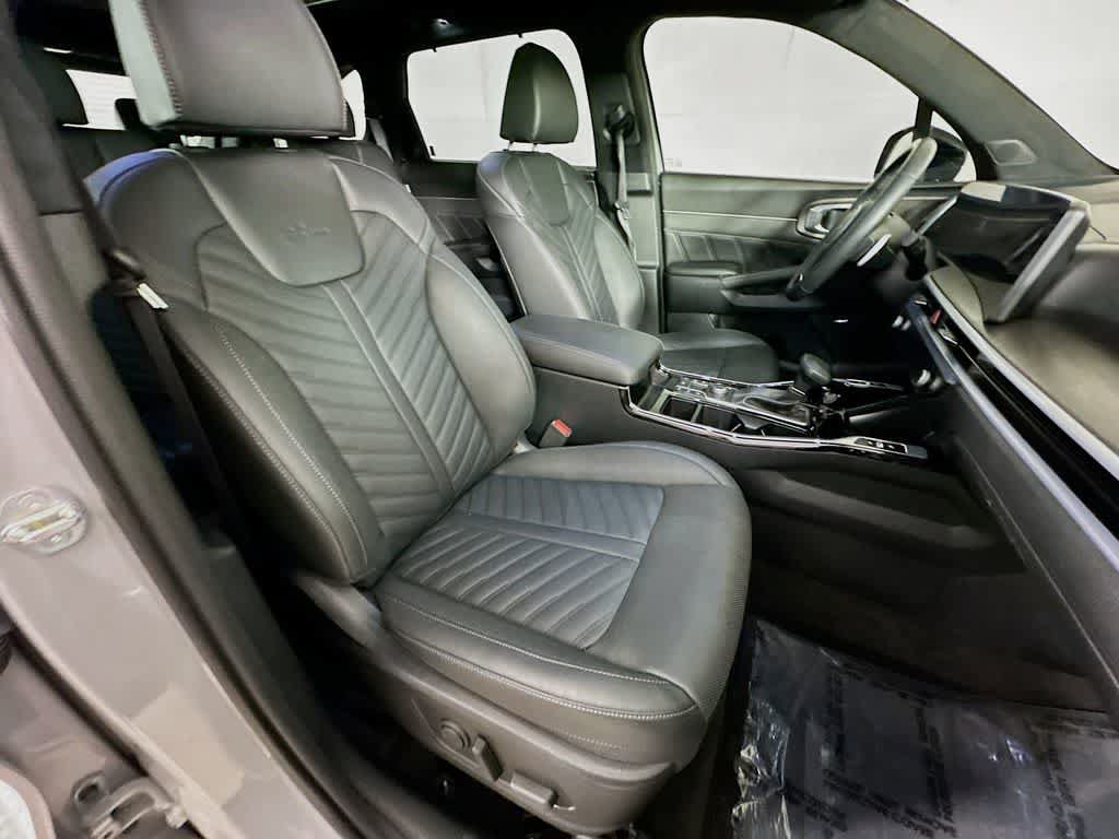 Used 2025 Kia Sorento SX Prestige AWD/4WD image 15