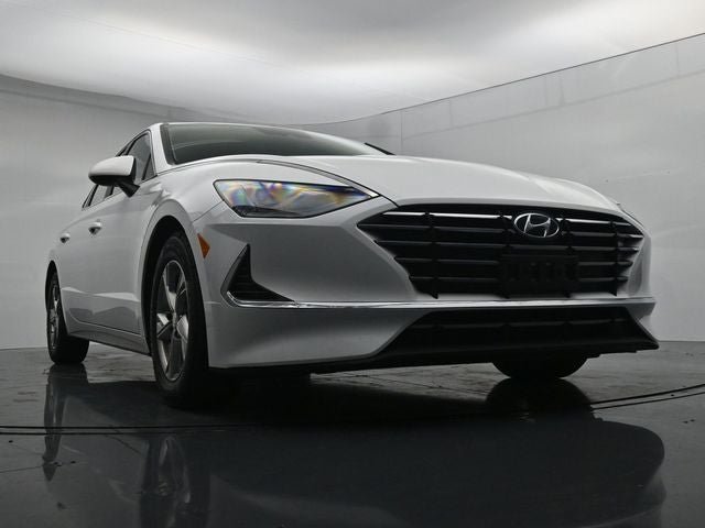 Used 2022 Hyundai Sonata SE w/ Cargo Package FWD image 32