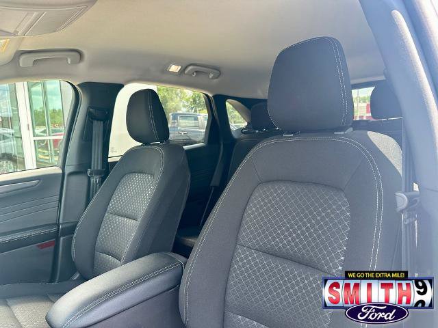 Certified 2025 Ford Escape Active AWD/4WD image 18