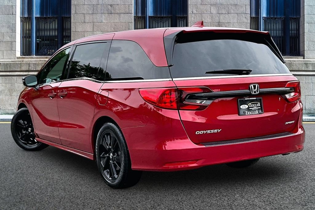 Used 2024 Honda Odyssey Sport image 10