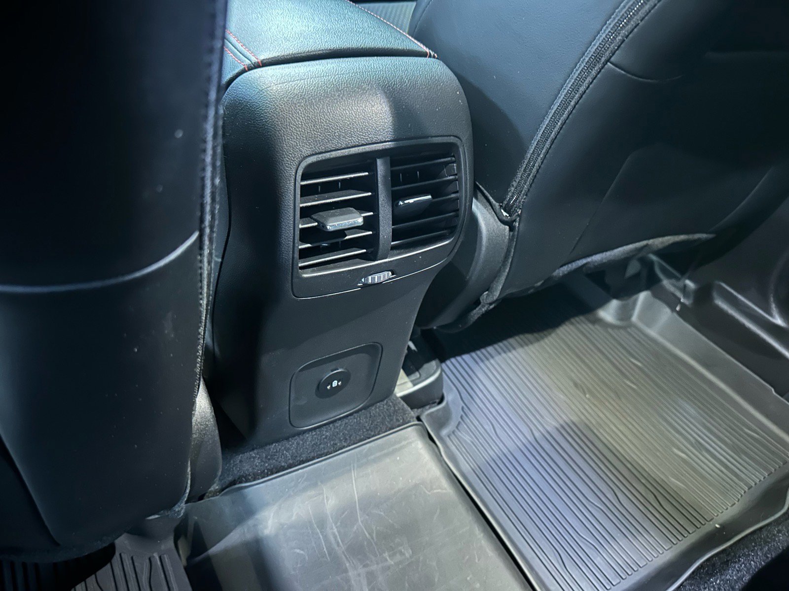 Certified 2023 Ford Escape ST-Line w/ Tech Pack #1 image 29