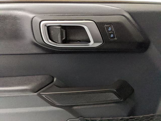 Certified 2025 Ford Bronco Badlands image 17