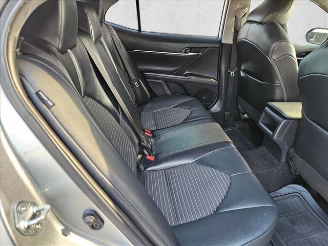 Used 2022 Toyota Camry SE w/ Convenience Package FWD image 16