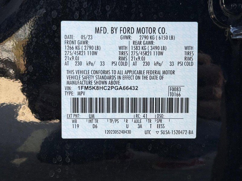Certified 2023 Ford Explorer Platinum w/ Technology Package AWD/4WD image 29