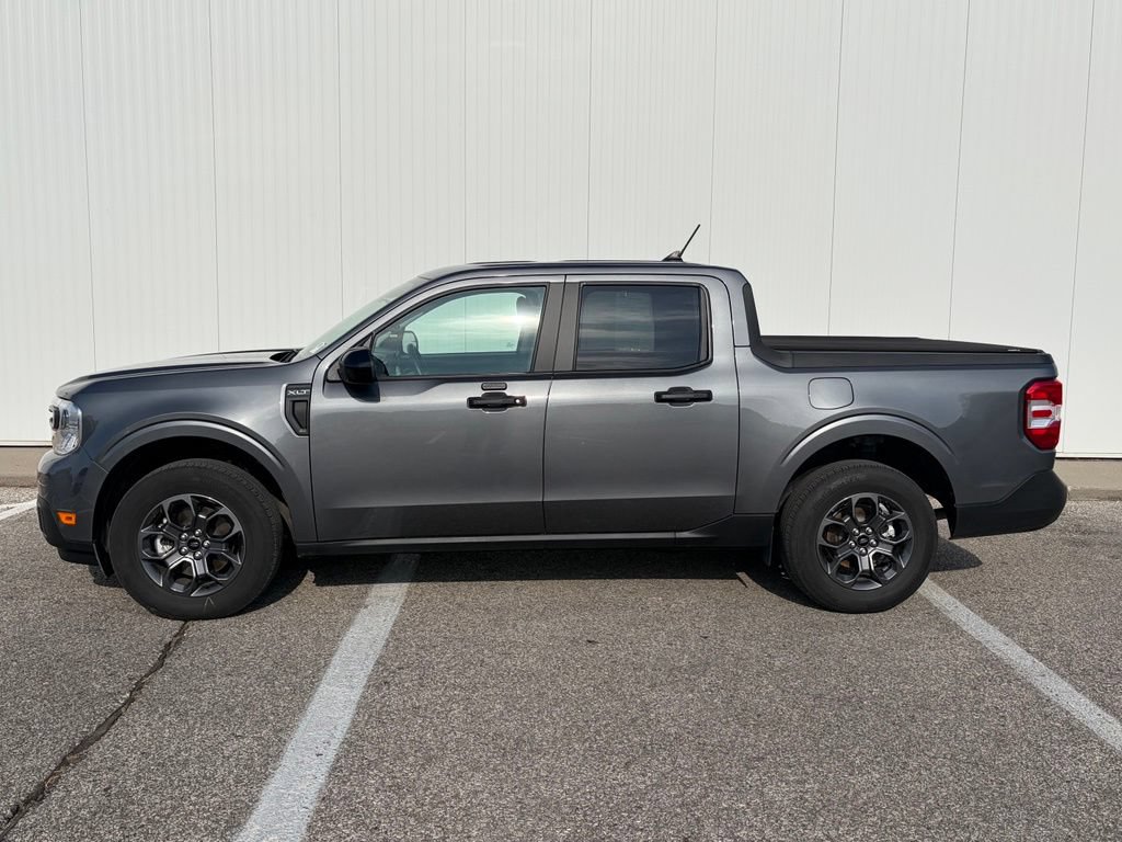 Certified 2024 Ford Maverick XLT w/ XLT Luxury Package AWD/4WD image 3