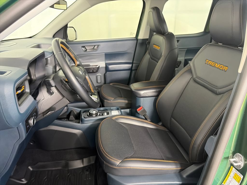 Certified 2025 Ford Maverick Tremor AWD/4WD image 11