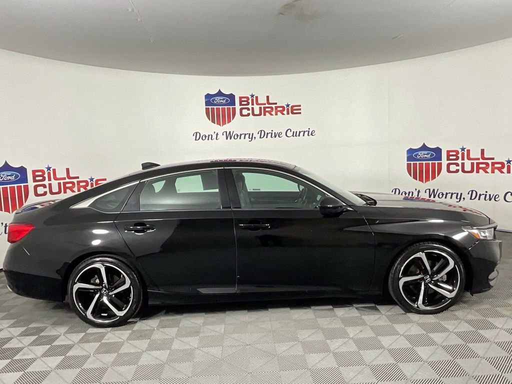 Used 2019 Honda Accord Sport image 2