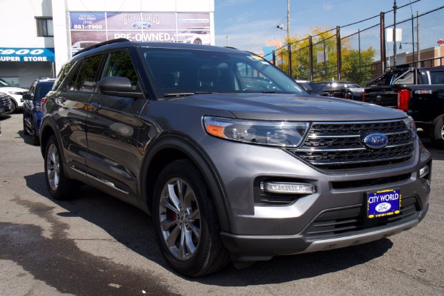 Certified 2021 Ford Explorer XLT w/ Equipment Group 202A
