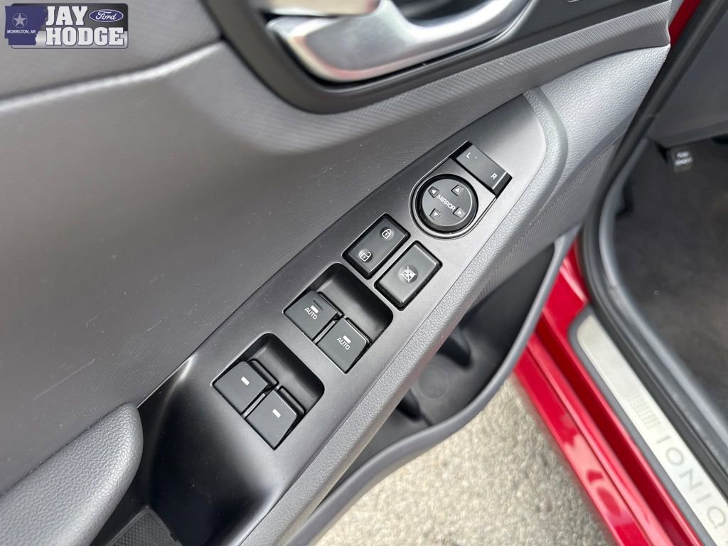 Used 2019 Hyundai Ioniq Limited w/ Ultimate Package 02 image 13