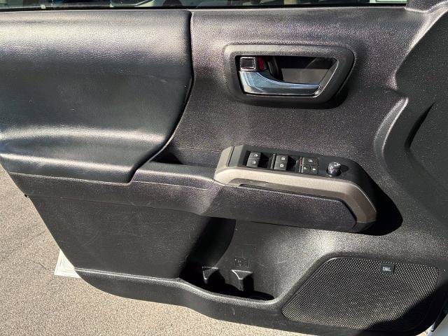 Used 2023 Toyota Tacoma Limited w/ Nightshade Package AWD/4WD image 12