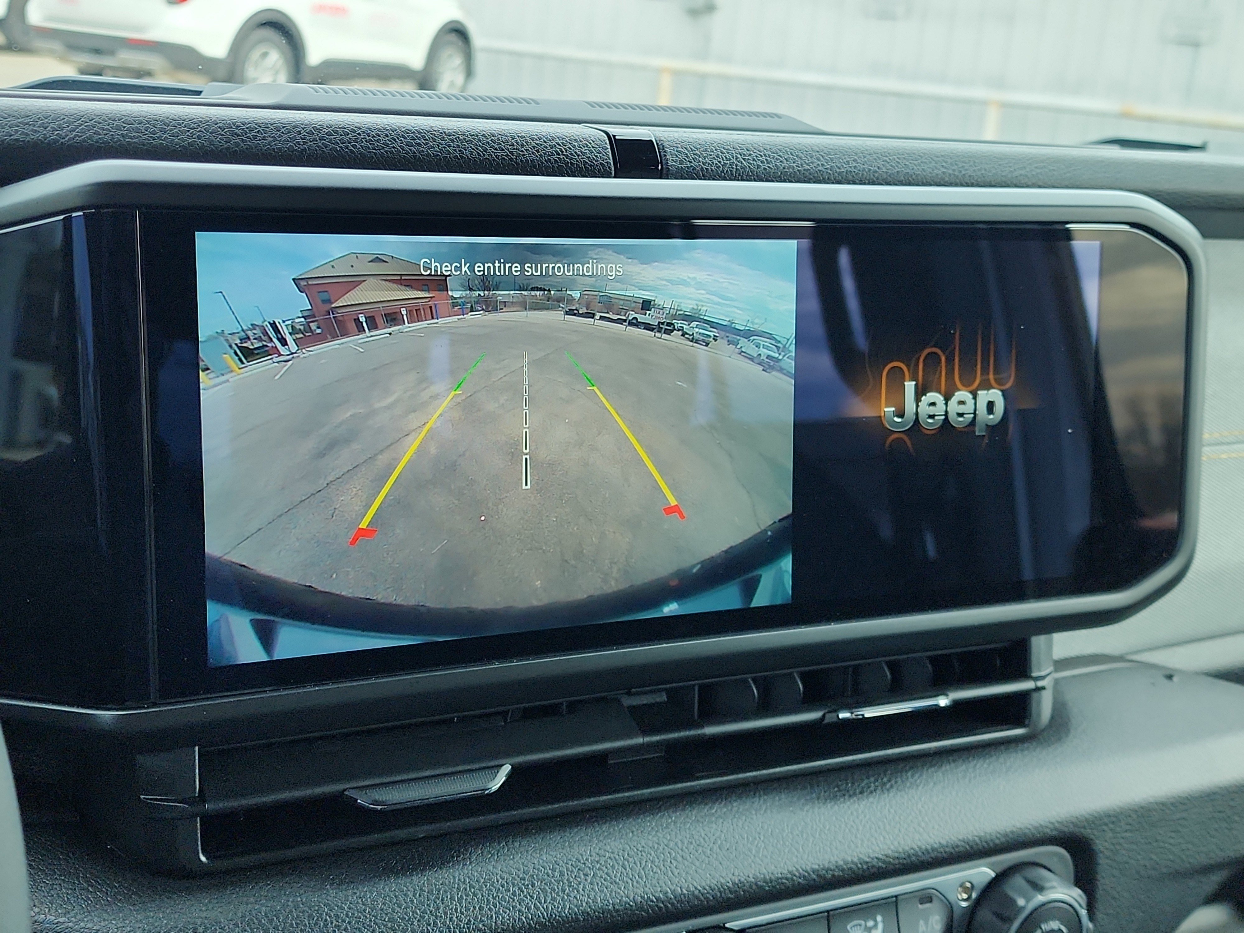 Used 2025 Jeep Wrangler Sport S image 23